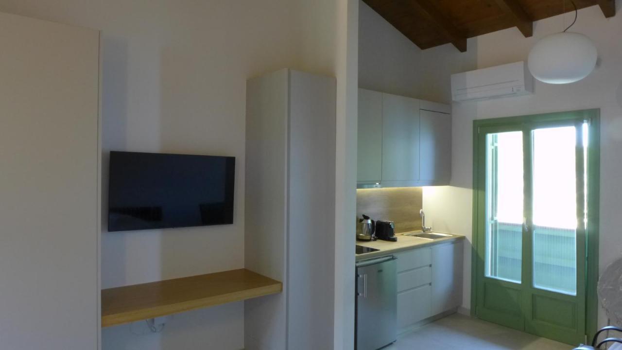 Caltabania Suites Áyios Nikítas Dış mekan fotoğraf