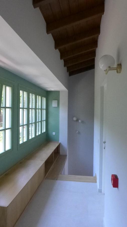 Caltabania Suites Áyios Nikítas Dış mekan fotoğraf